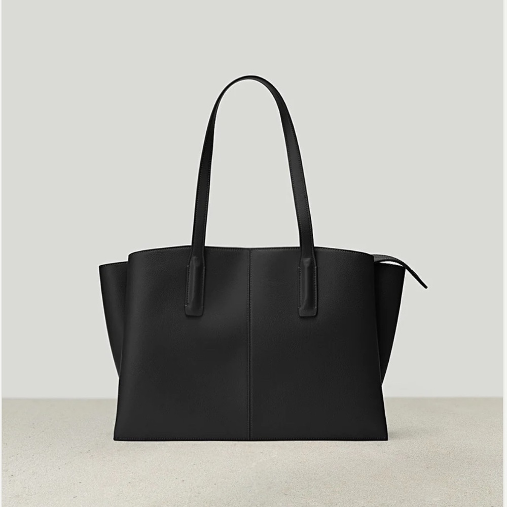 Freja New York Paloma Tote Gently Used w/ Tags